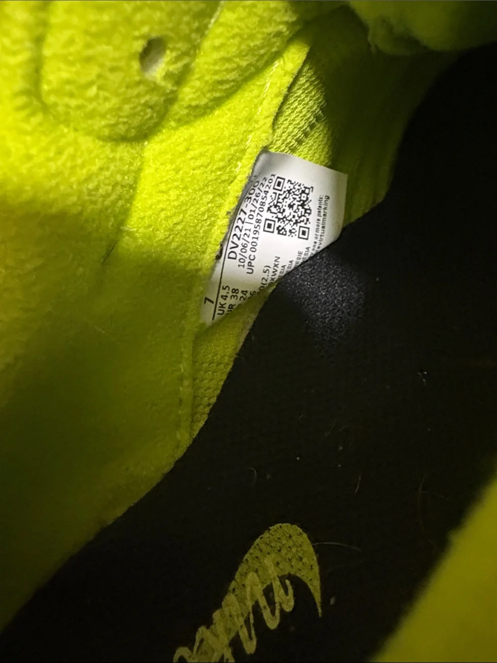 Nike bold neon